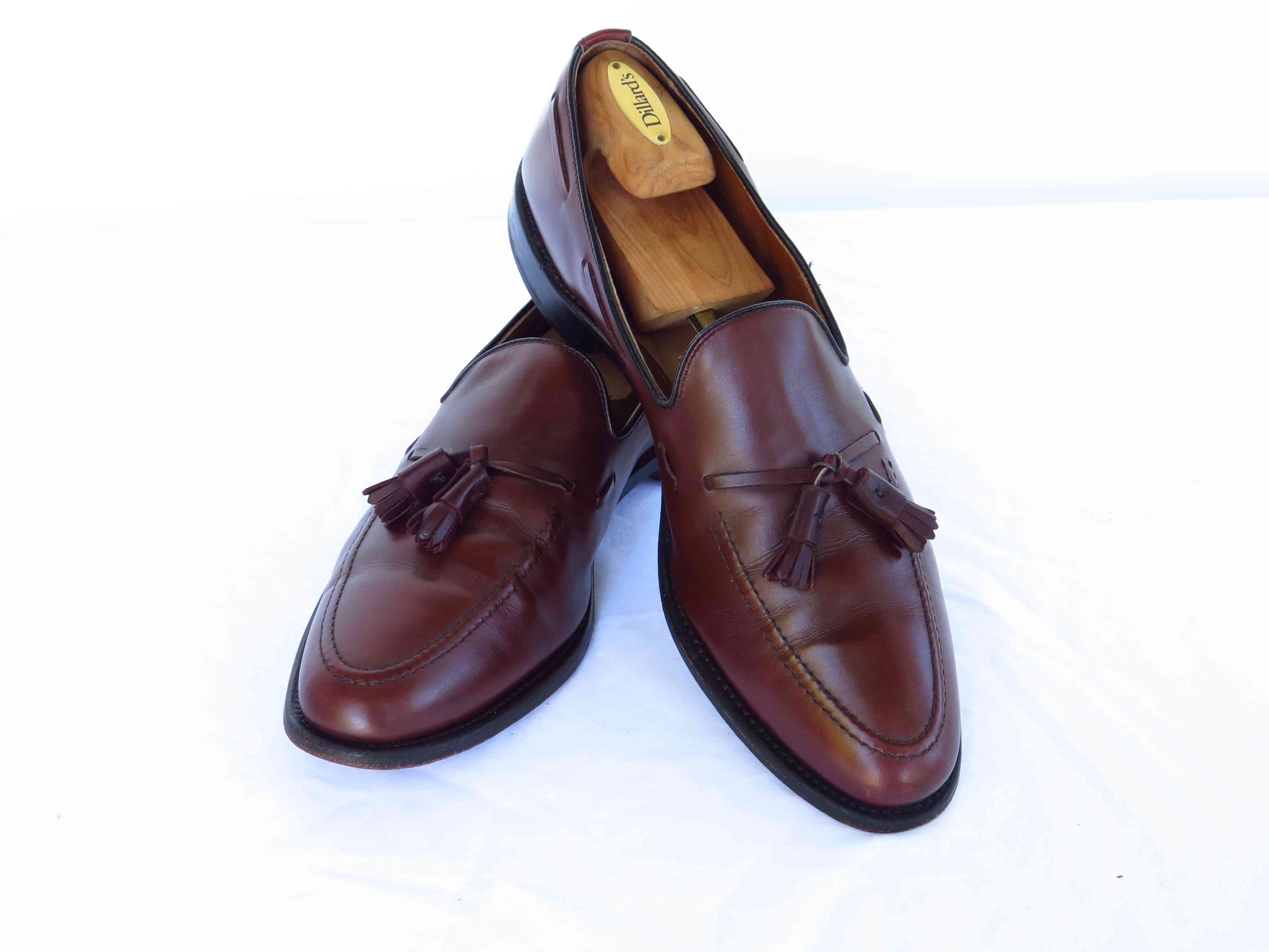 Allen Edmonds Grayson Merlot Burnished Calf Moc-Toe Tassel  display picture 2