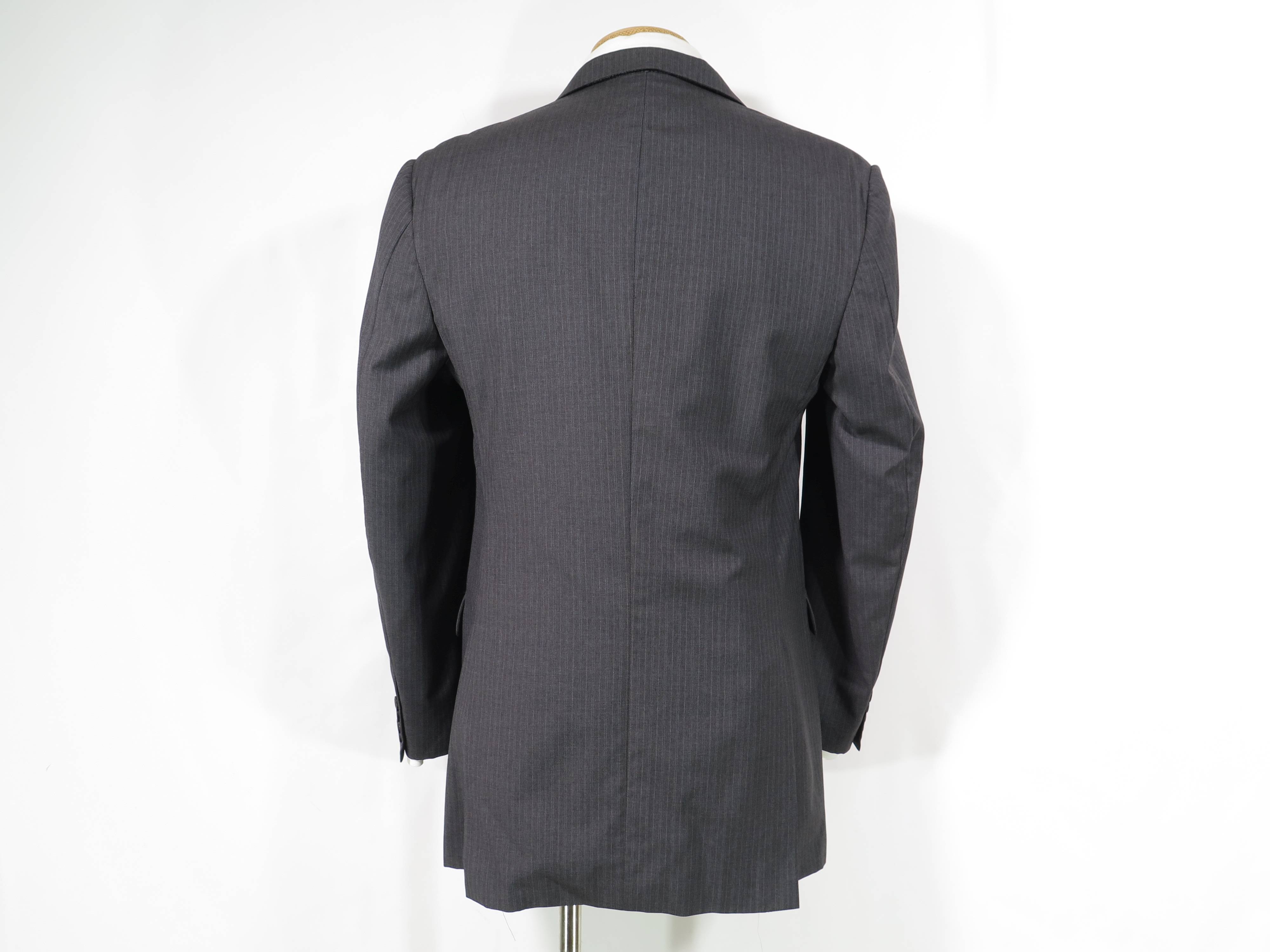 Burberry London Kensington Fit Gray w Blue Pinstripes 3-Button